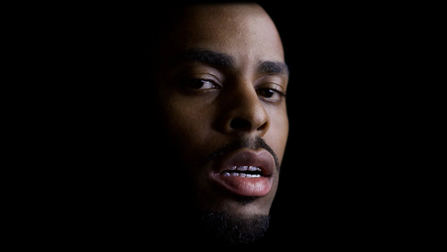 FACE @FaceTheStage www.FaceTheStage.com